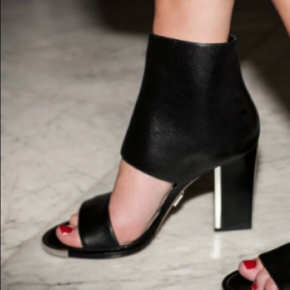 Mira Duma for Michael Kors Collection Black Side Zipper Leather U.S. 8/ EU 38 - Picture 13 of 13